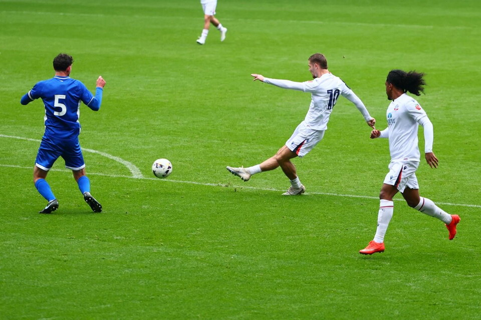 Macc goal Wigan