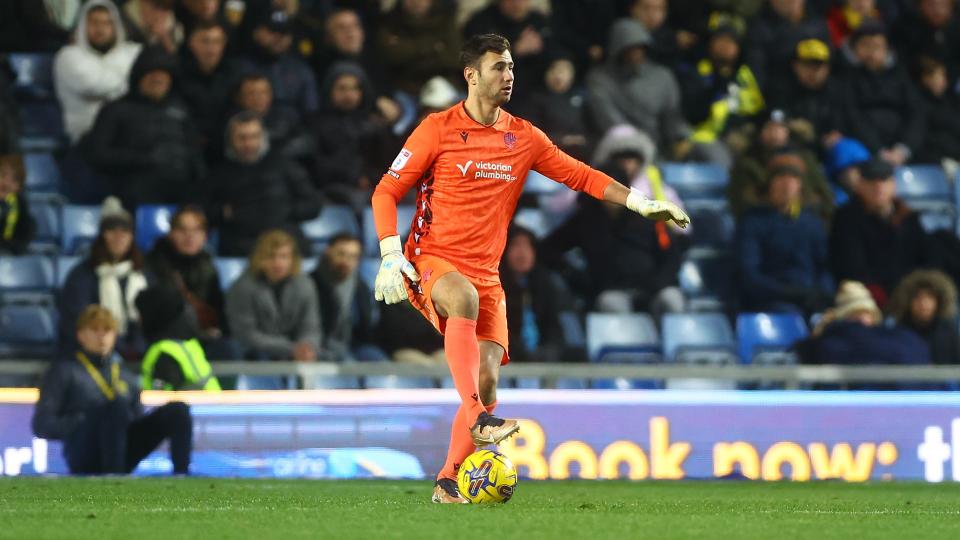 Nathan Baxter control Oxford