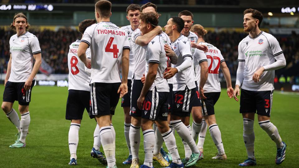 Team celebration Orient