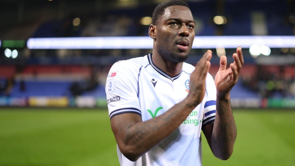 Almeida Santos applause Exeter