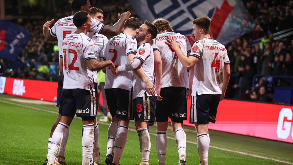 Josh Sheehan goal celebration Oxford