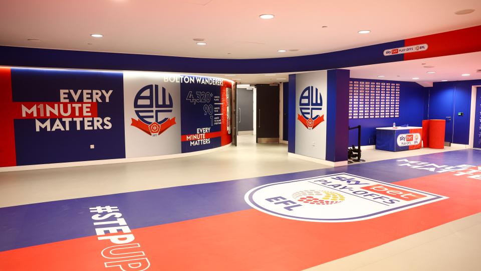 Wanderers Wembley tunnel