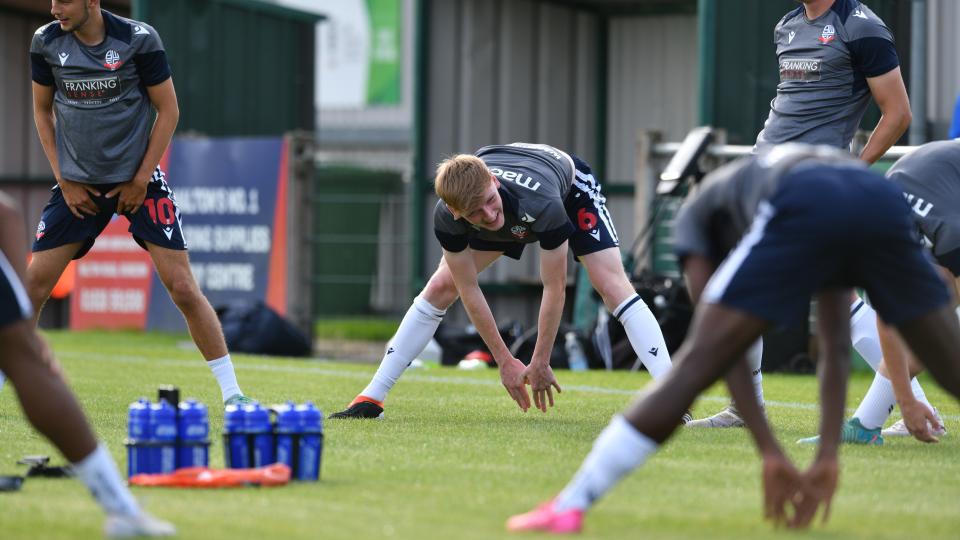 Wanderers warming up ahead of Runcorn fixture