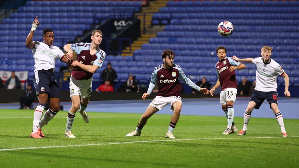 Adeboyejo goal Villa