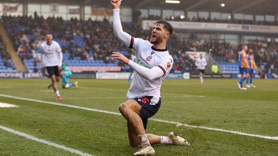 John McAtee celebration Shrewsbury