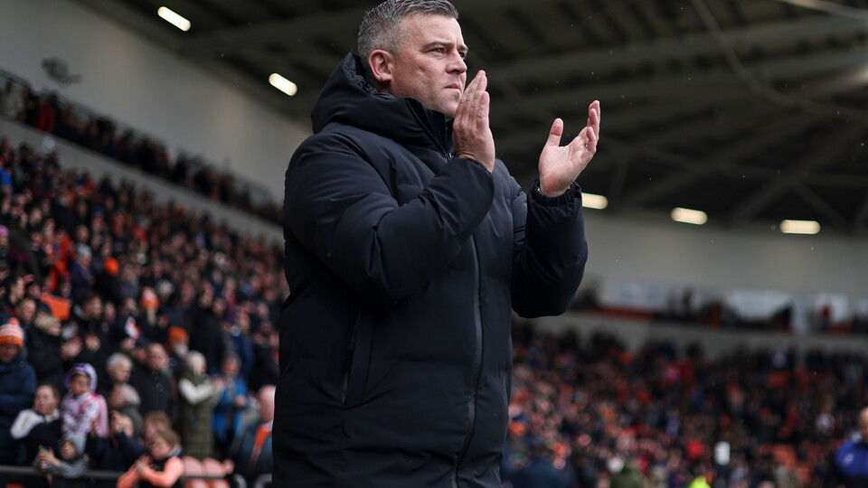 Steven Schumacher touchline Blackpool