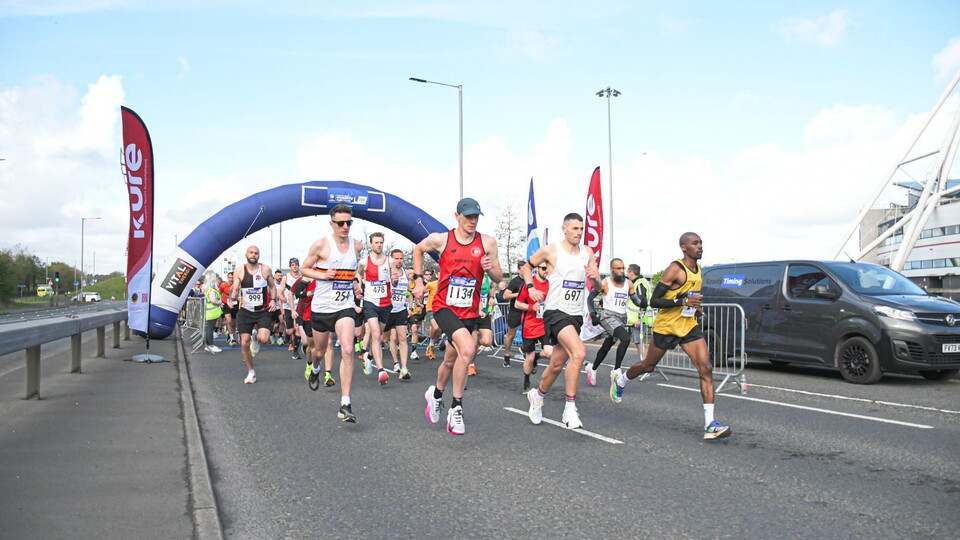 Bolton Community 10k Runners at the start line
