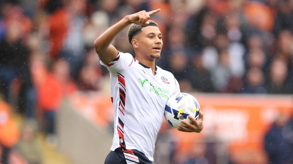 Mason Burstow scores versus Blackpool