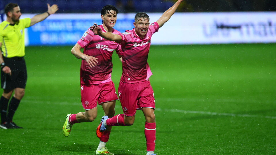 Toby Ritchie celebration Oldham