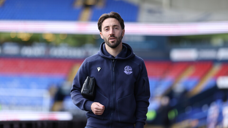 Sheehan arrival Stockport 2026