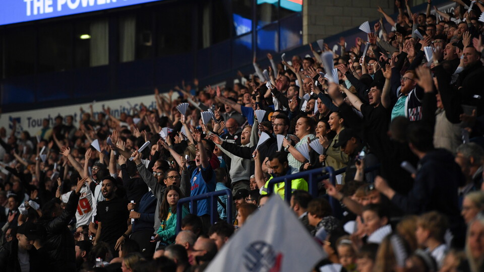 Crowd celebration Barnsley play-off