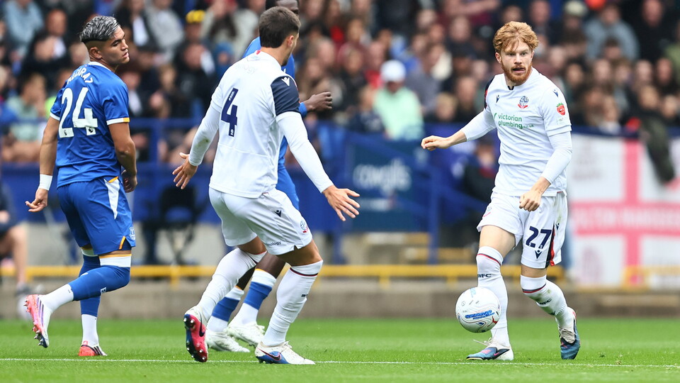 Stephenson action Everton